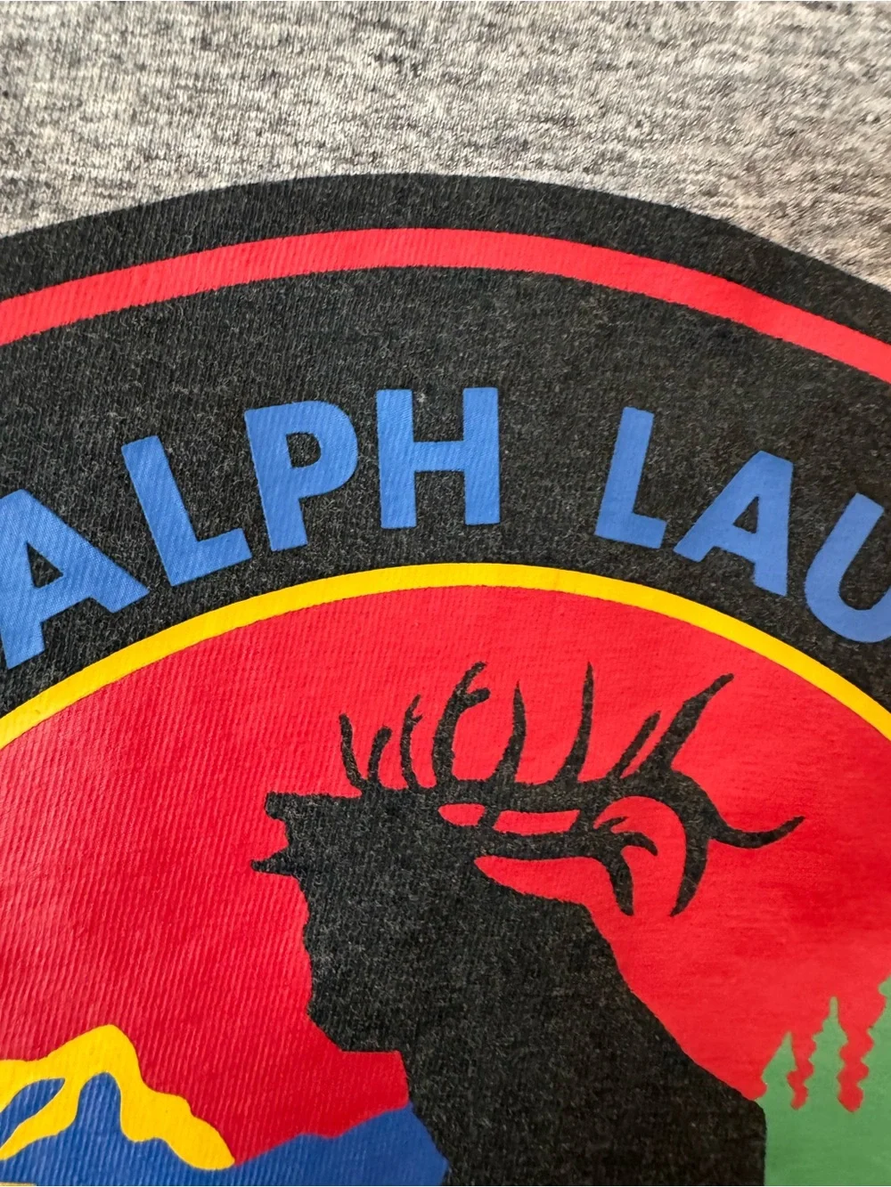Polo Ralph Lauren Gray Crewneck T Shirt with Red Sleeve Graphics Size M